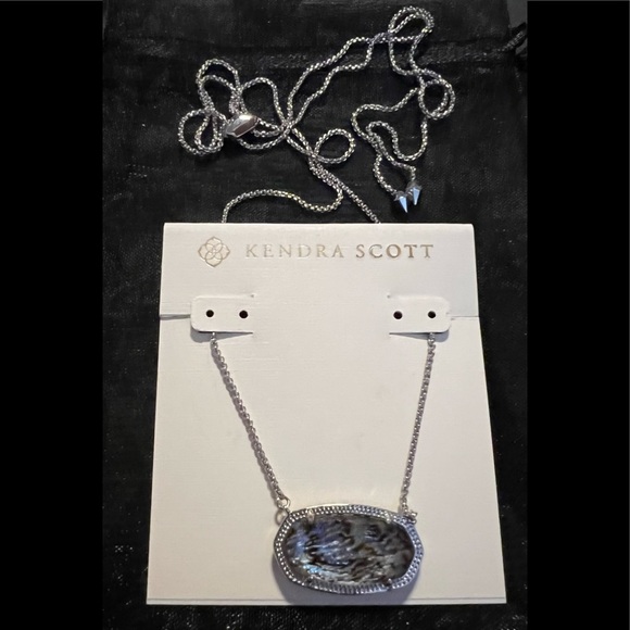 LOWEST PRICE AUTHENTIC KENDRA SCOTT 🆑 Final Sale-No Offers-No Shipping Discount - Picture 9 of 11